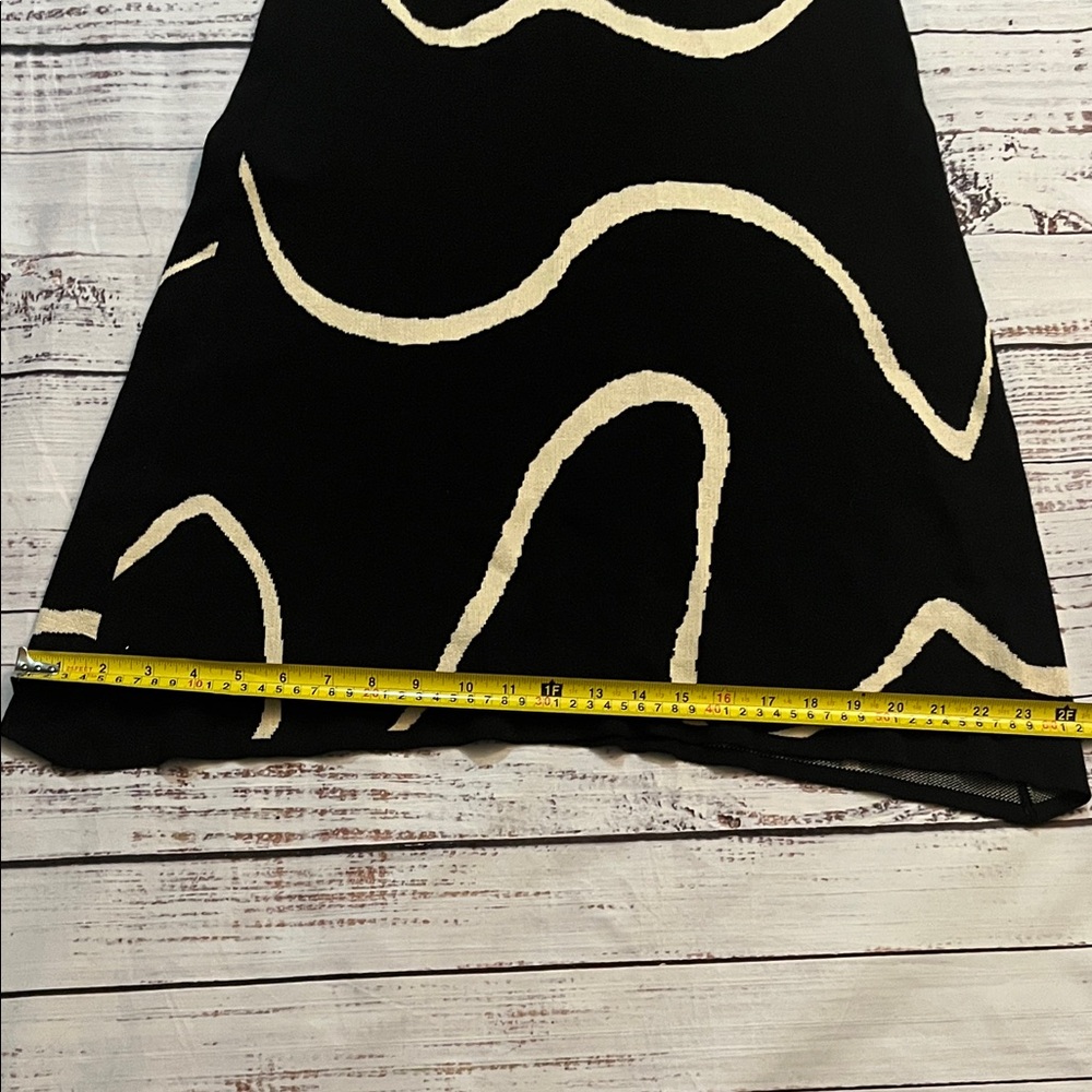 RIHOAS The Black Wave Mermaid Hem Knit Midi Dress - Picture 6 of 8
